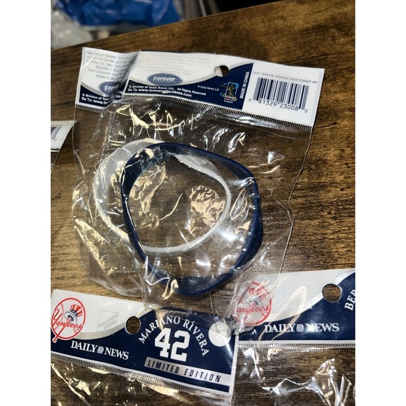 New York Yankees Daily News Silicone Wristband Bracelet Variety of 7 Bands - Picture 11 of 16